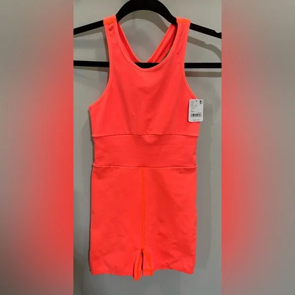 FP MOVEMENT NWT Every Single Time Runsie
Neon Coral Various Sizes - Picture 1 of 7